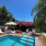 Casa Rubino מלון *